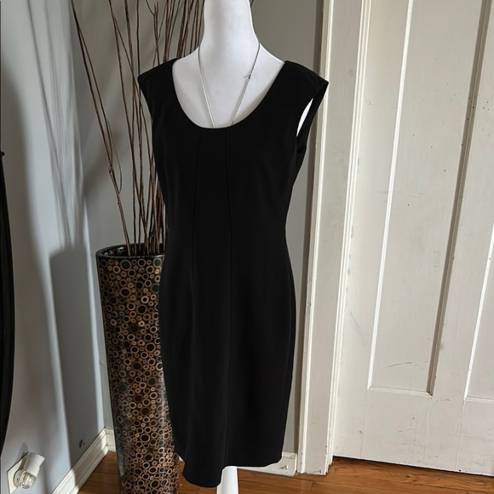 Ann Taylor Elegant Black Sleeveless Dress